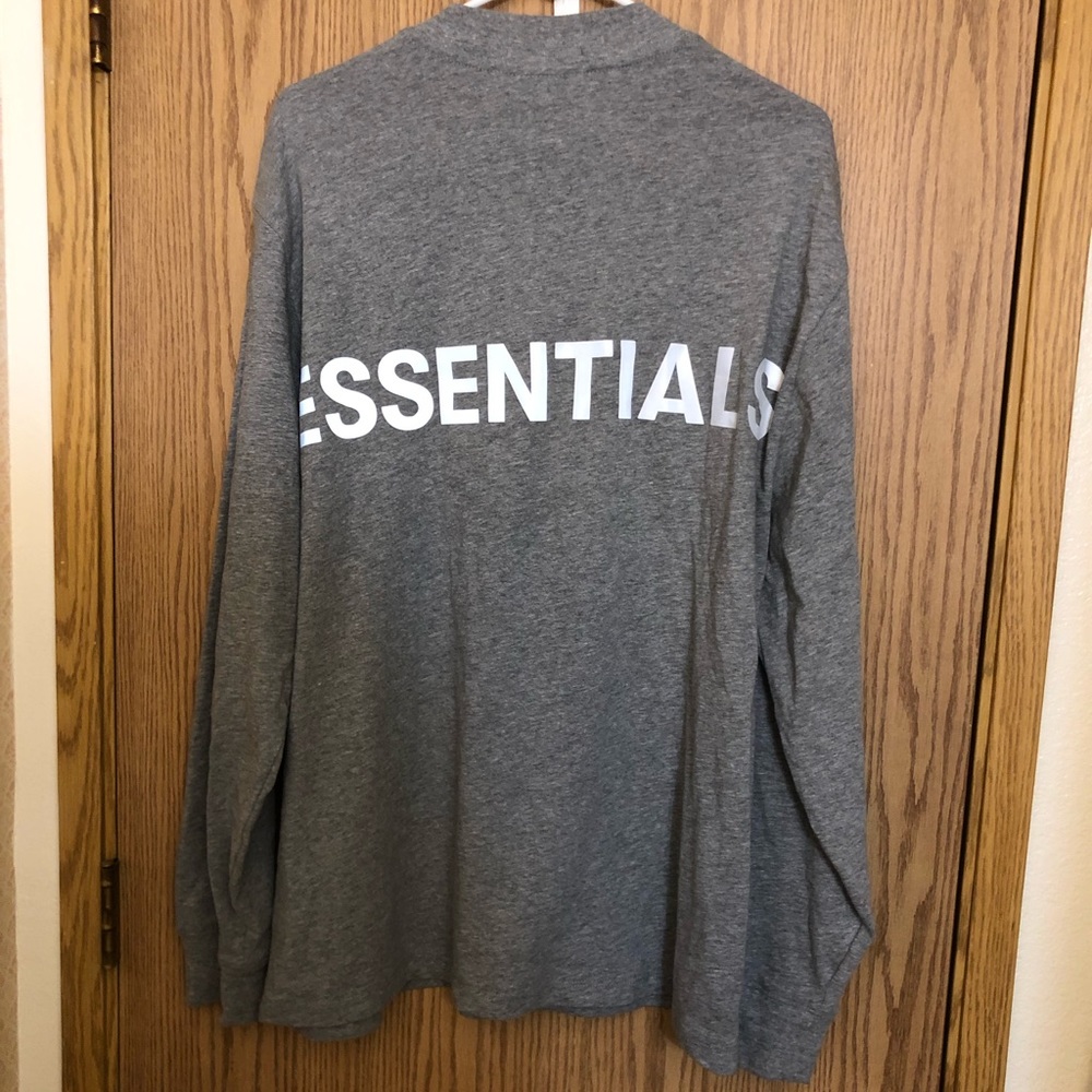 Essentials Fear of God reflective logo longsleeve